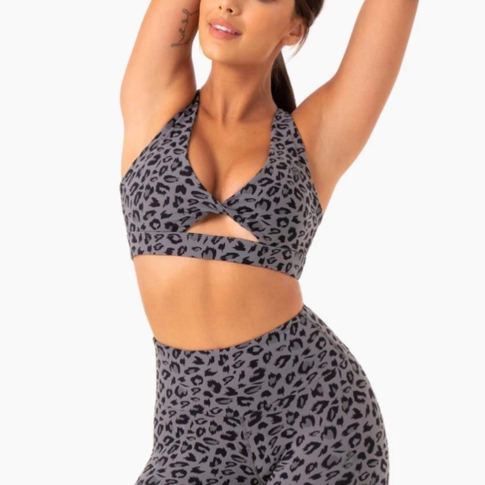 Ryderwear Adapt Twist sports bra gray leopard small